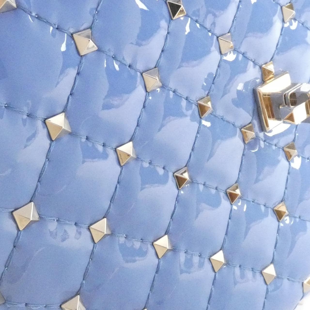 ヴァレンティノガラヴァーニ RW2B0122VNE バッグ