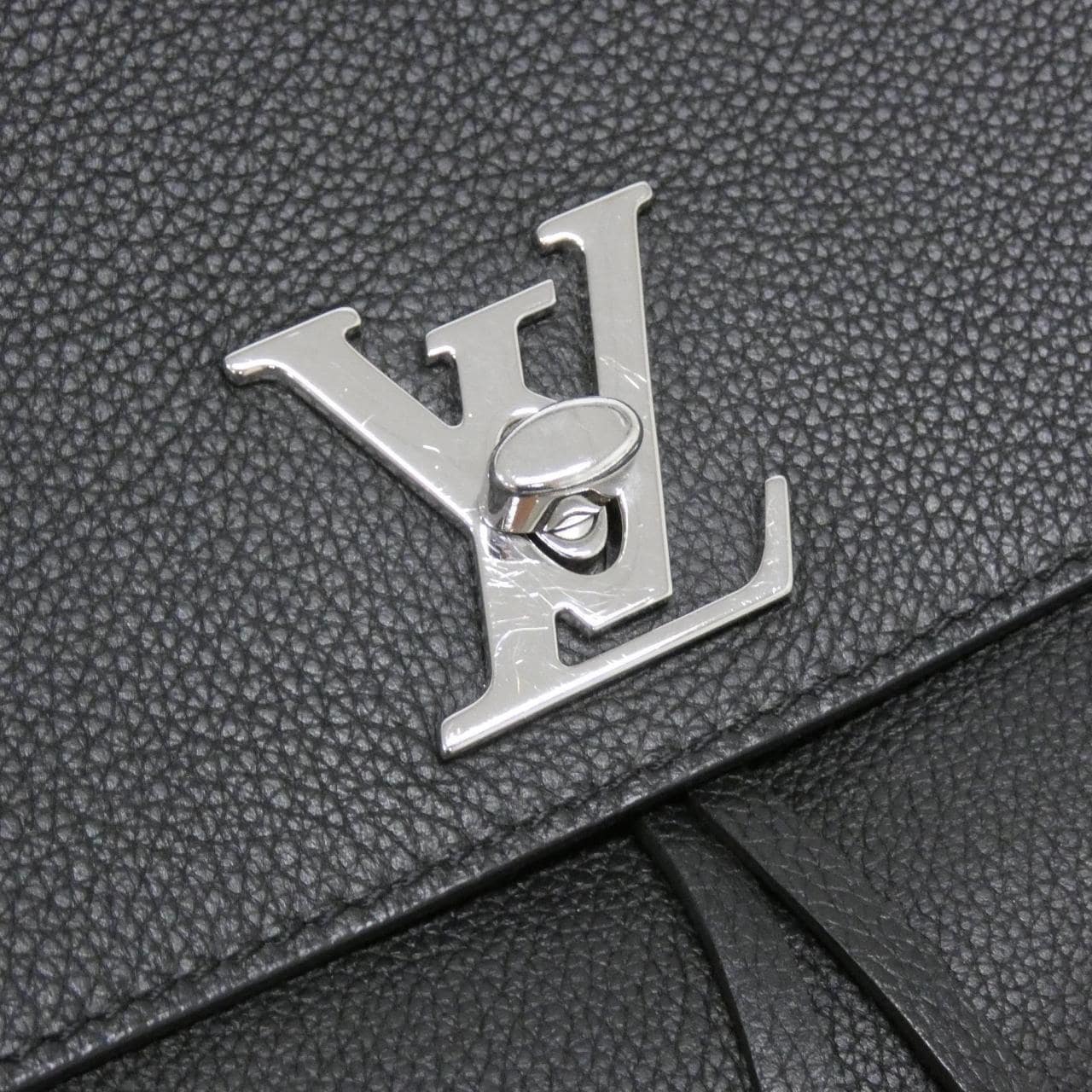 ルイヴィトン ロックミー バックパック M41815 リュックサック