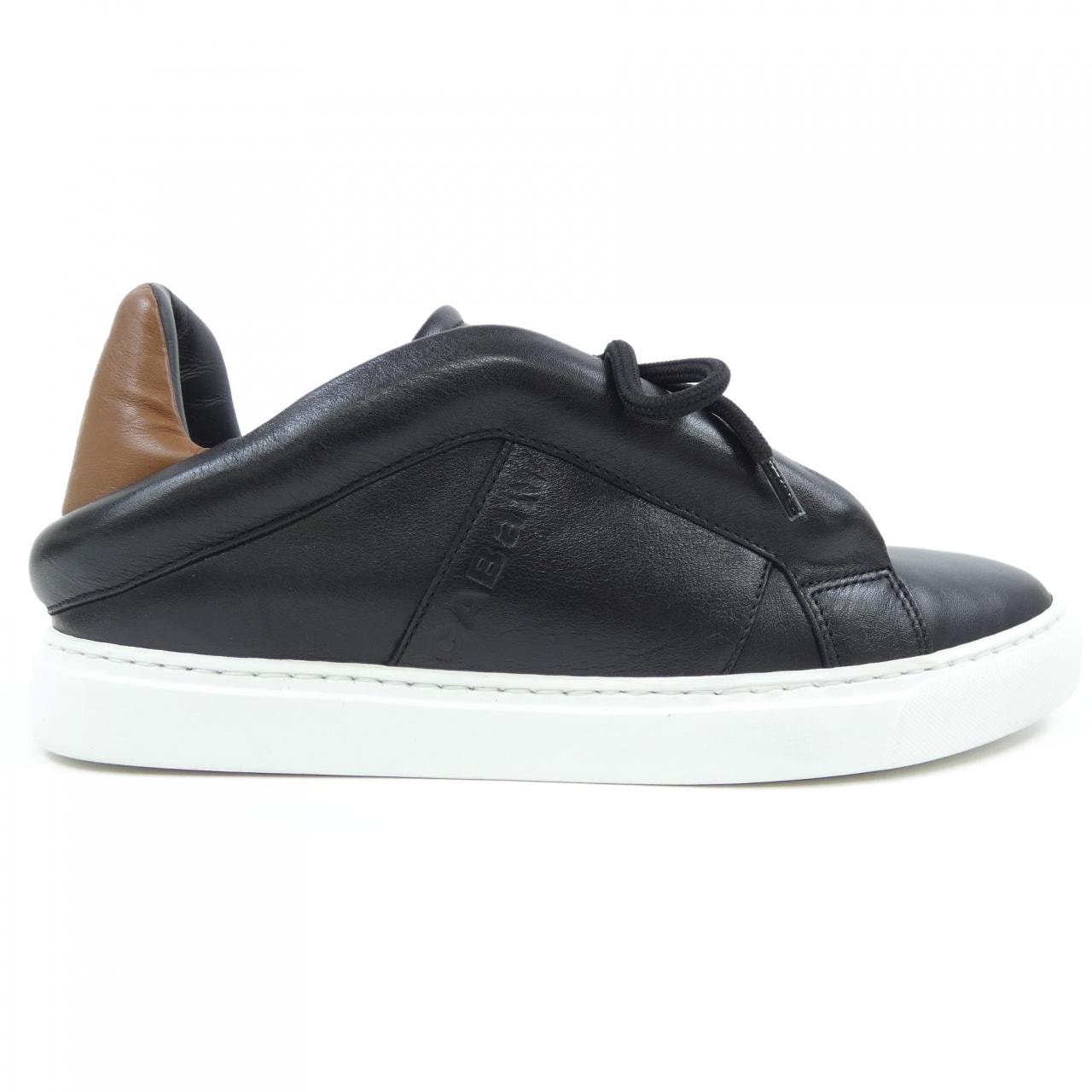 キャバン CABaN スニーカー