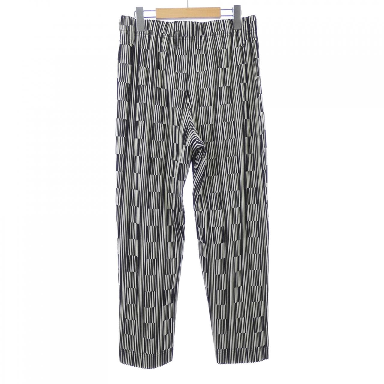 オムプリッセ HOMME PLISSE HP11JF226 パンツ