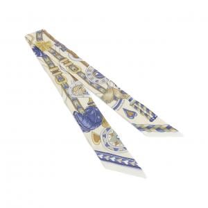 エルメス HARNAIS DE COEUR ツイリー 064090S スカーフ