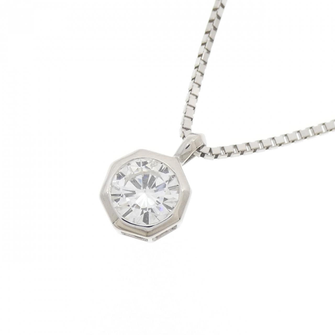 PT900/PT850 ソリティア ダイヤモンド ネックレス 0.627CT