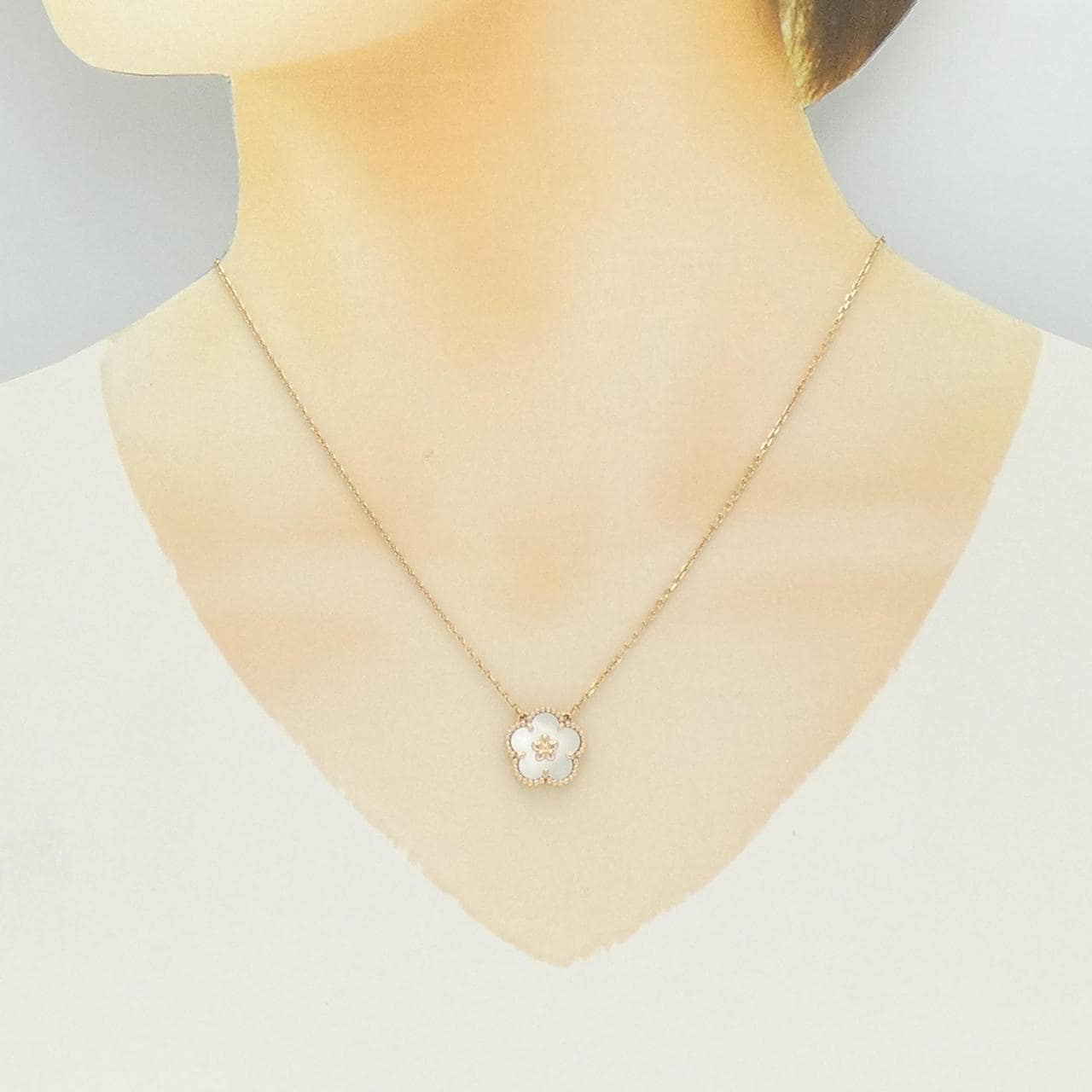 ヴァンクリーフ&アーペル ラッキー スプリング プラムブロッサム ネックレス