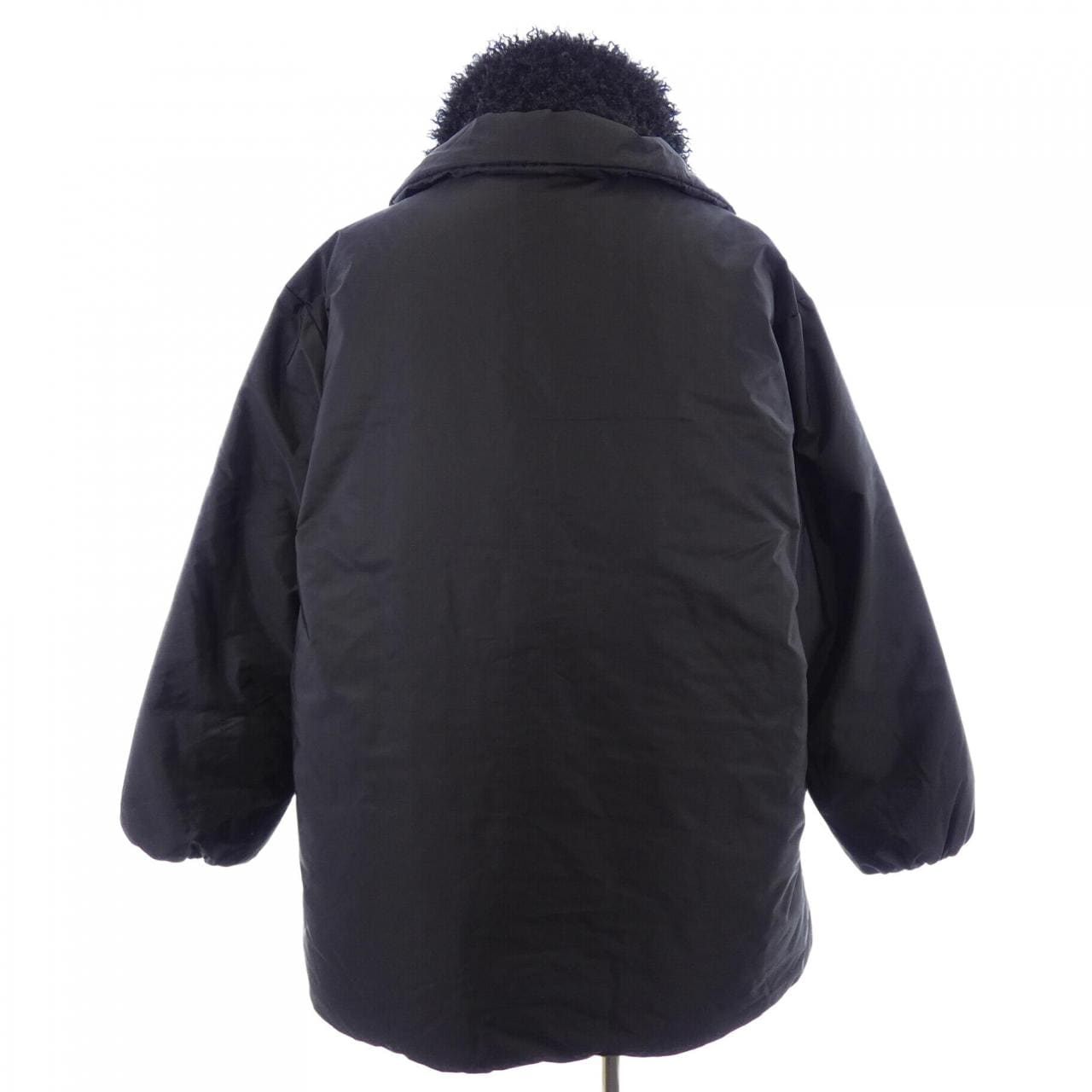 モンクレール MONCLER VOUE ダウンジャケット