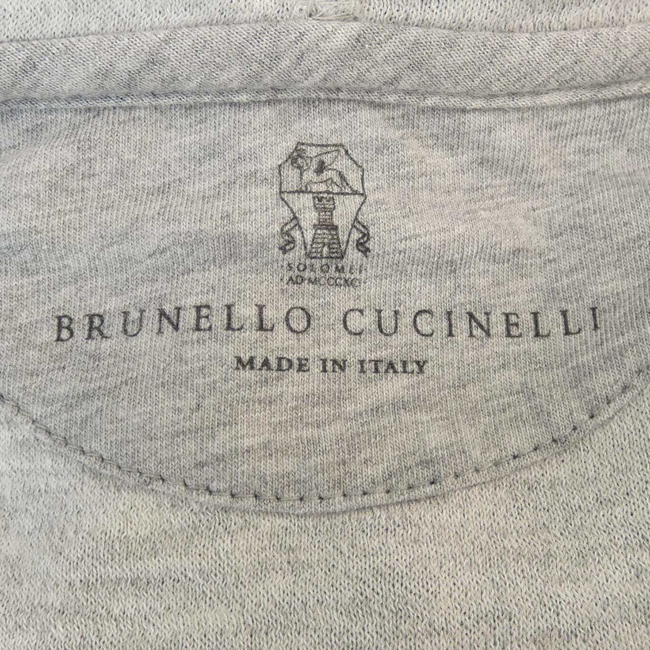ブルネロクチネリ BRUNELLO CUCINELLI パーカー