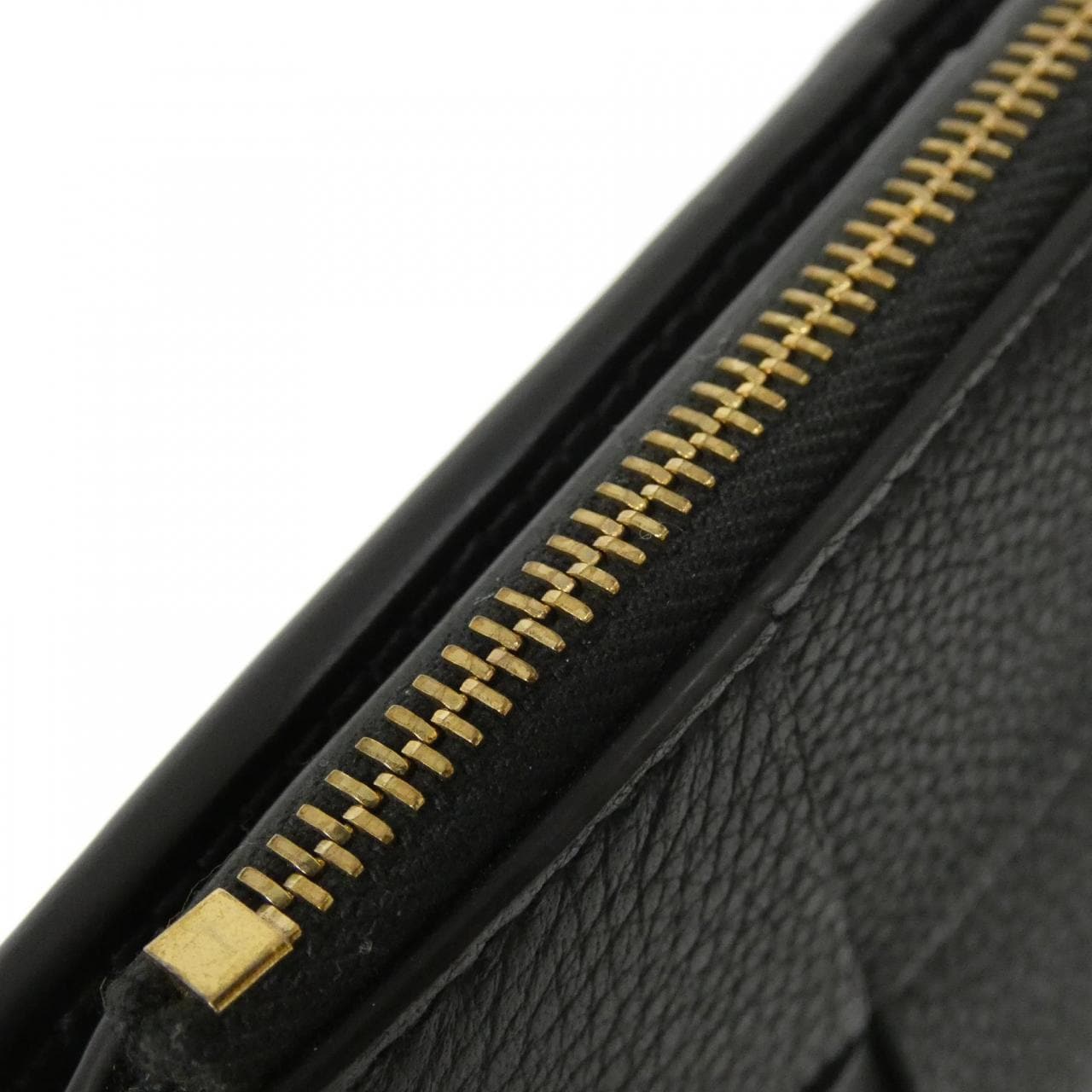 ボッテガヴェネタ 706010 VCP13 財布