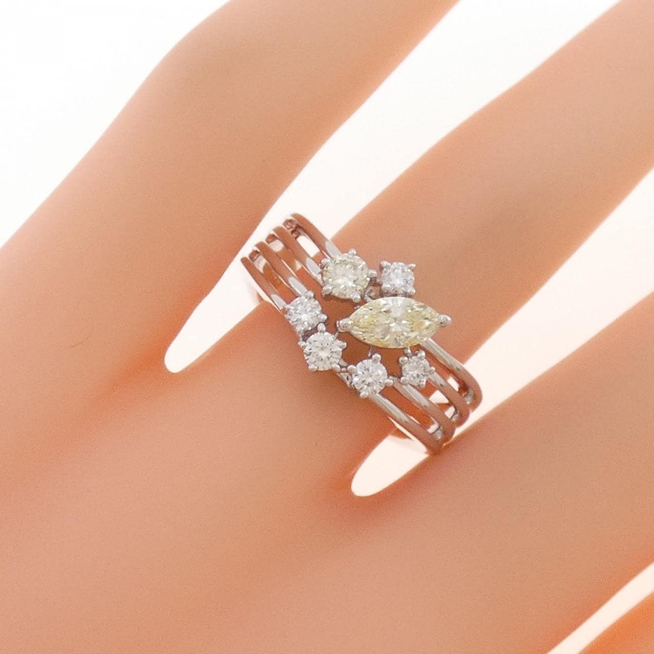 タサキ ダイヤモンド リング 0.66CT