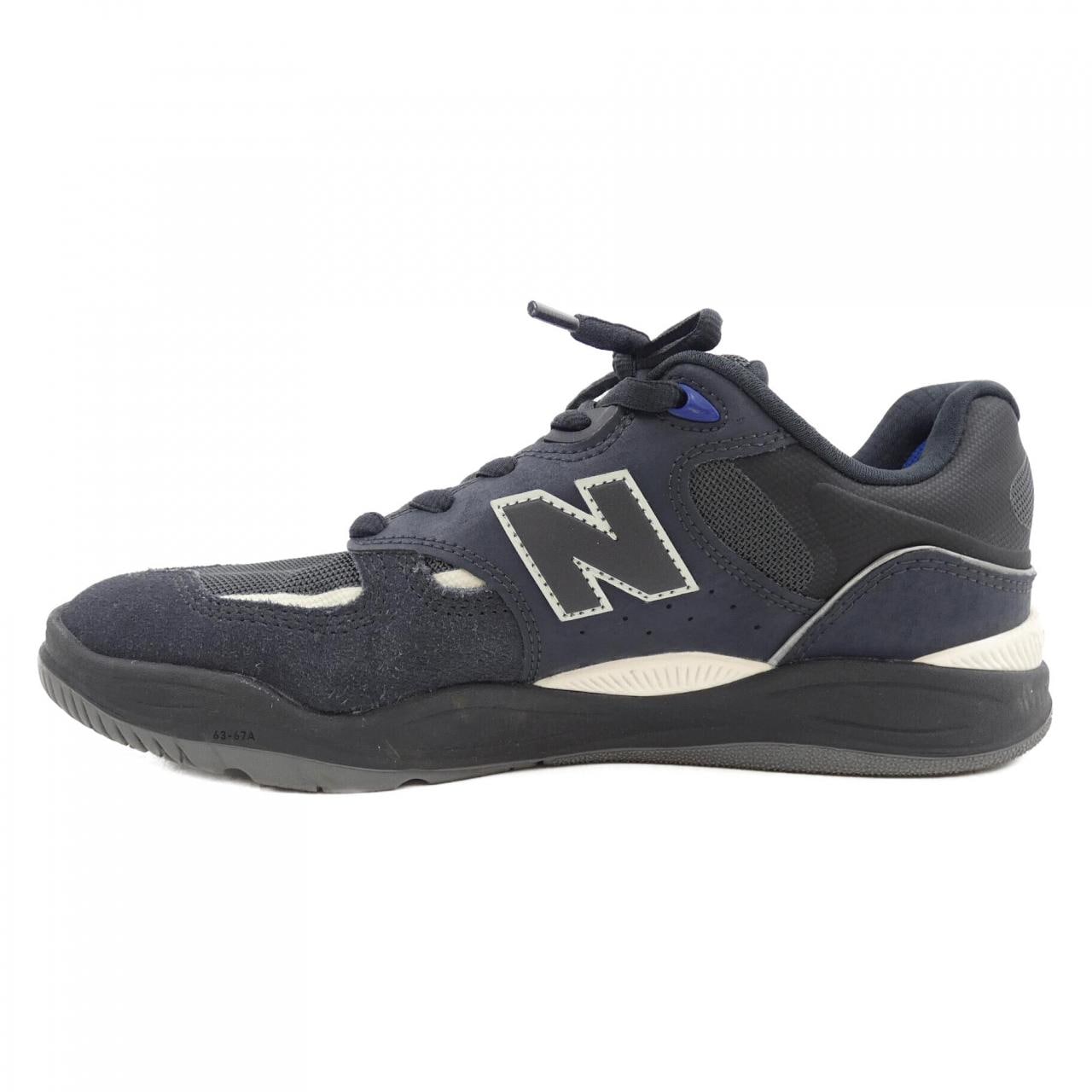 ニューバランス NEW BALANCE スニーカー
