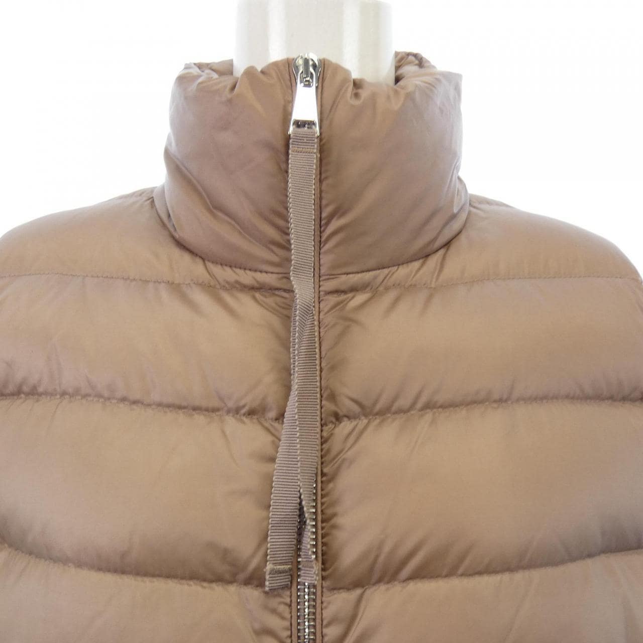 モンクレール MONCLER 20939B51100 ダウンジャケット