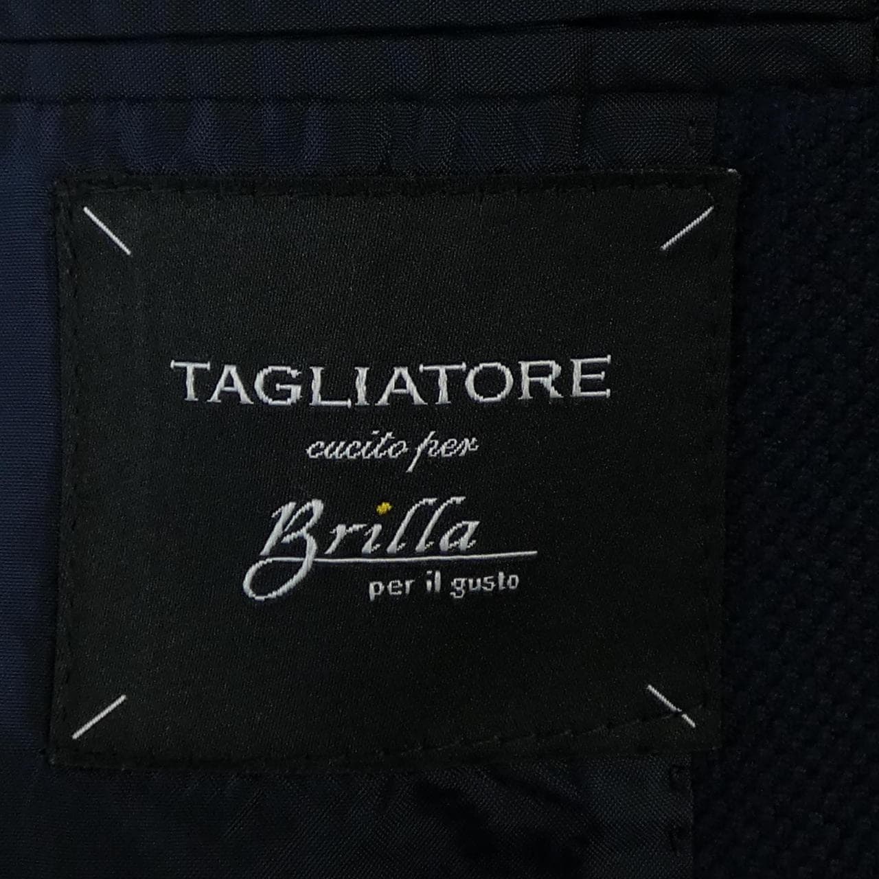 タリアトーレ TAGLIATORE 1SVF22K ジャケット