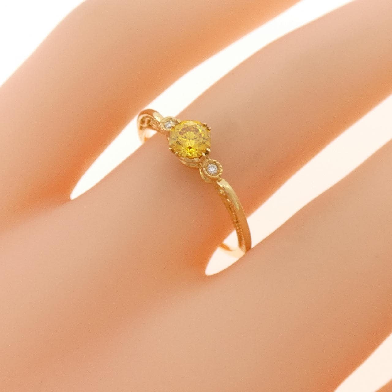 K18YG スファレライト リング 0.39CT