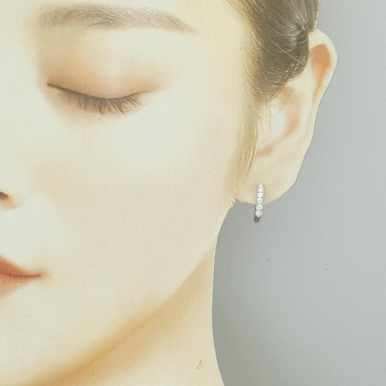 タサキ ダイヤモンド イヤリング 0.18CT 片耳
