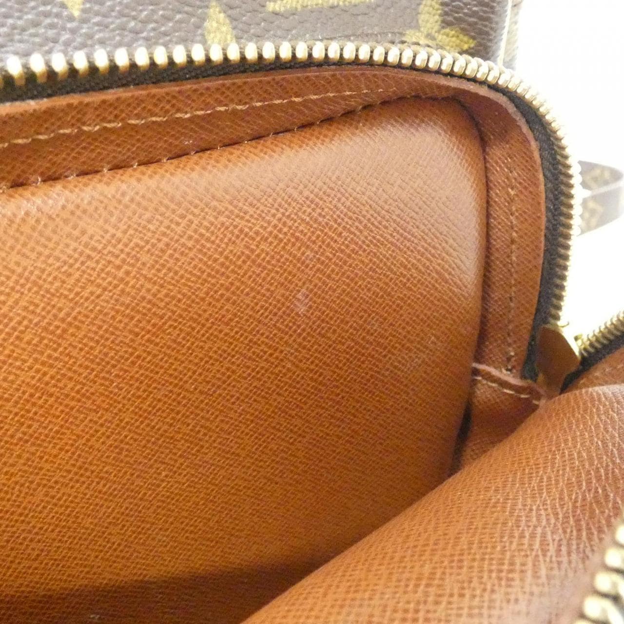 ルイヴィトン モノグラム アマゾン M45236 ショルダーバッグ