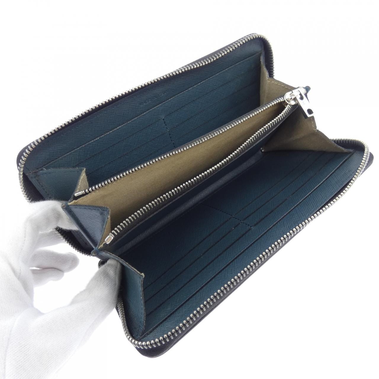 マルニ MARNI PFMI0001L1 LV520 WALLET