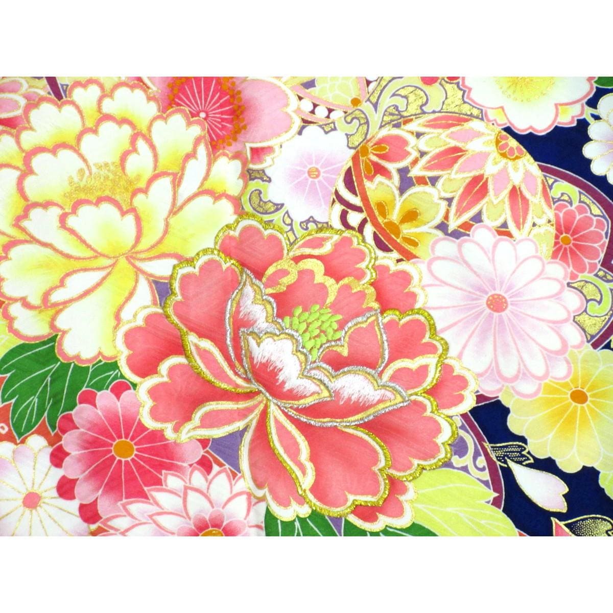 振袖　友禅金彩加工　刺繍入りボカシ染