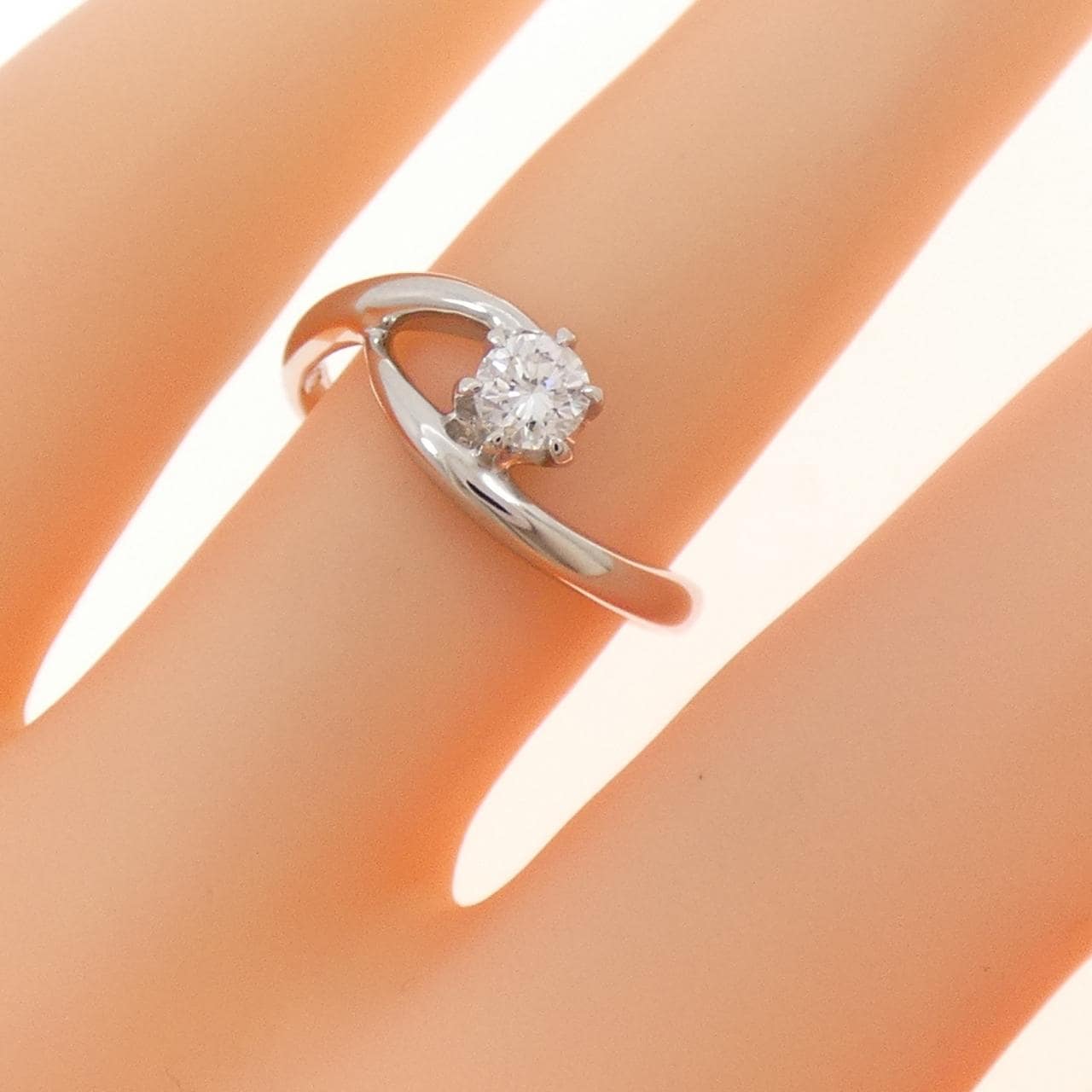PT900 ダイヤモンド リング 0.251CT E SI2 Fair