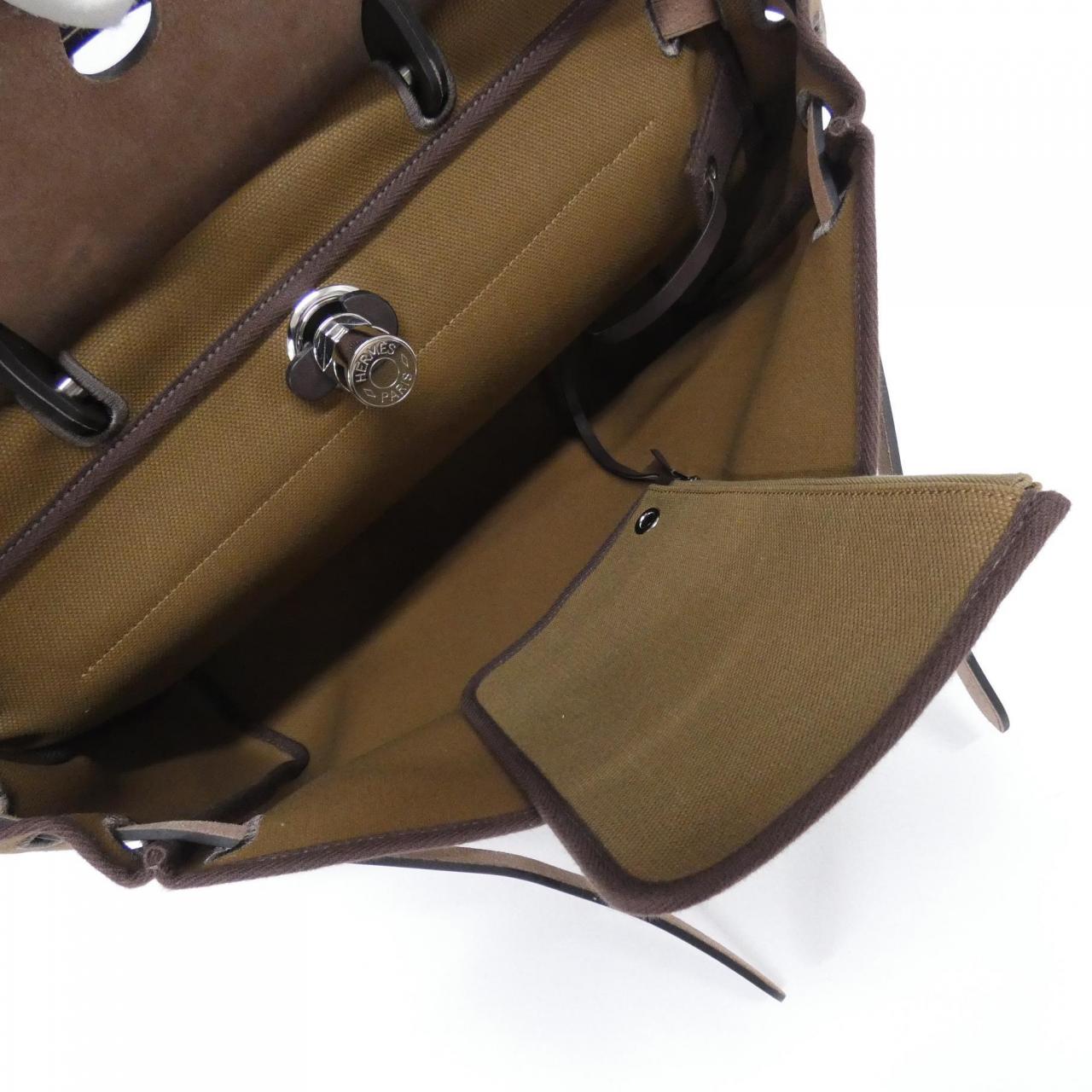 エルメス エールバッグ ジップ メッセンジャー 39cm 084489CK ショルダーバッグ