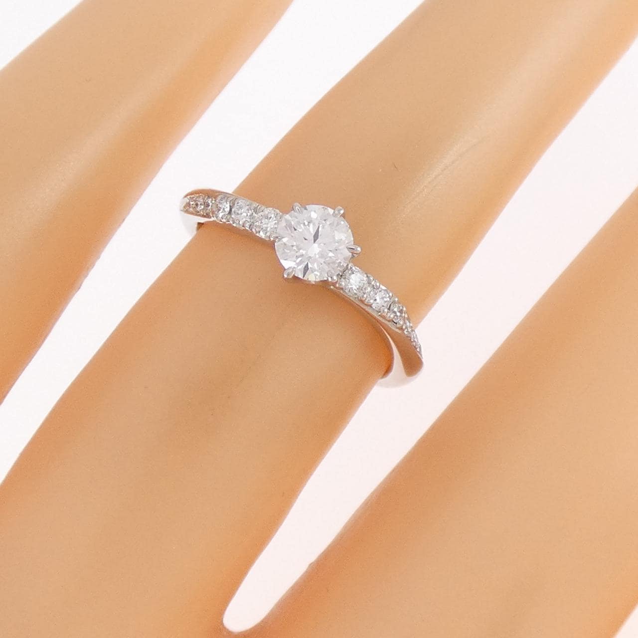 PT950 ダイヤモンド リング 0.308CT D VVS1 EXT H&C
