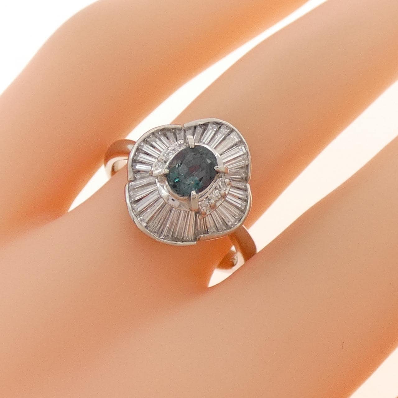 PT900 アレキサンドライト リング 0.58CT