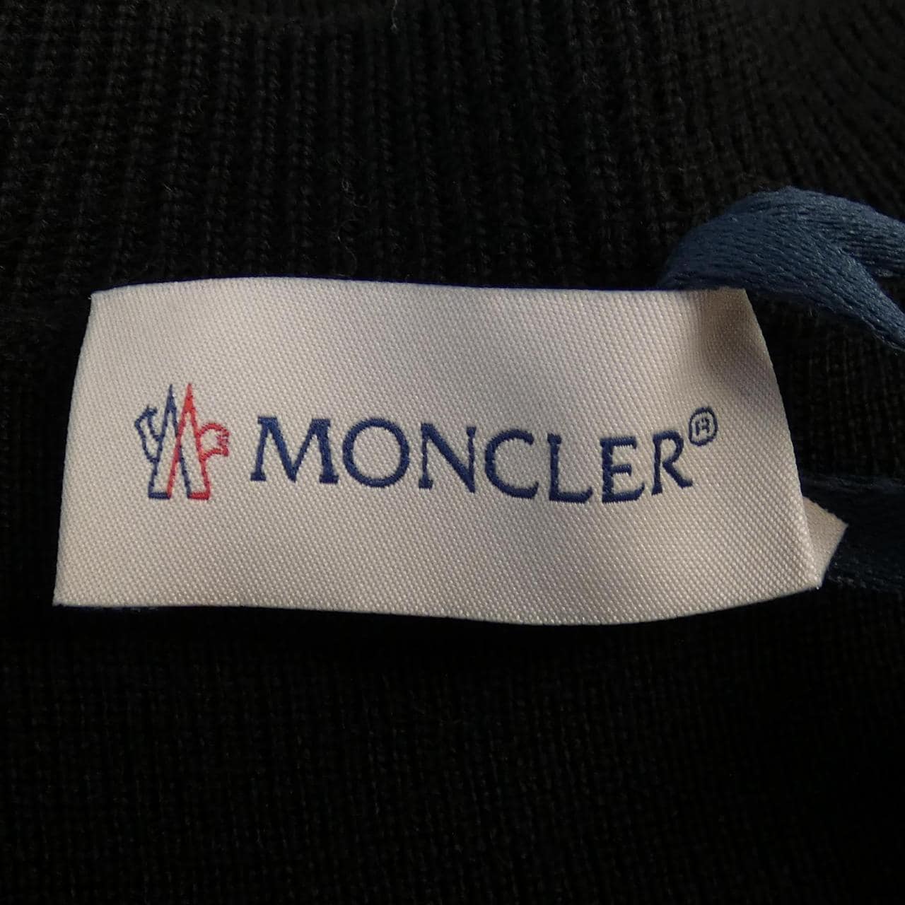 モンクレール MONCLER ダウンジャケット