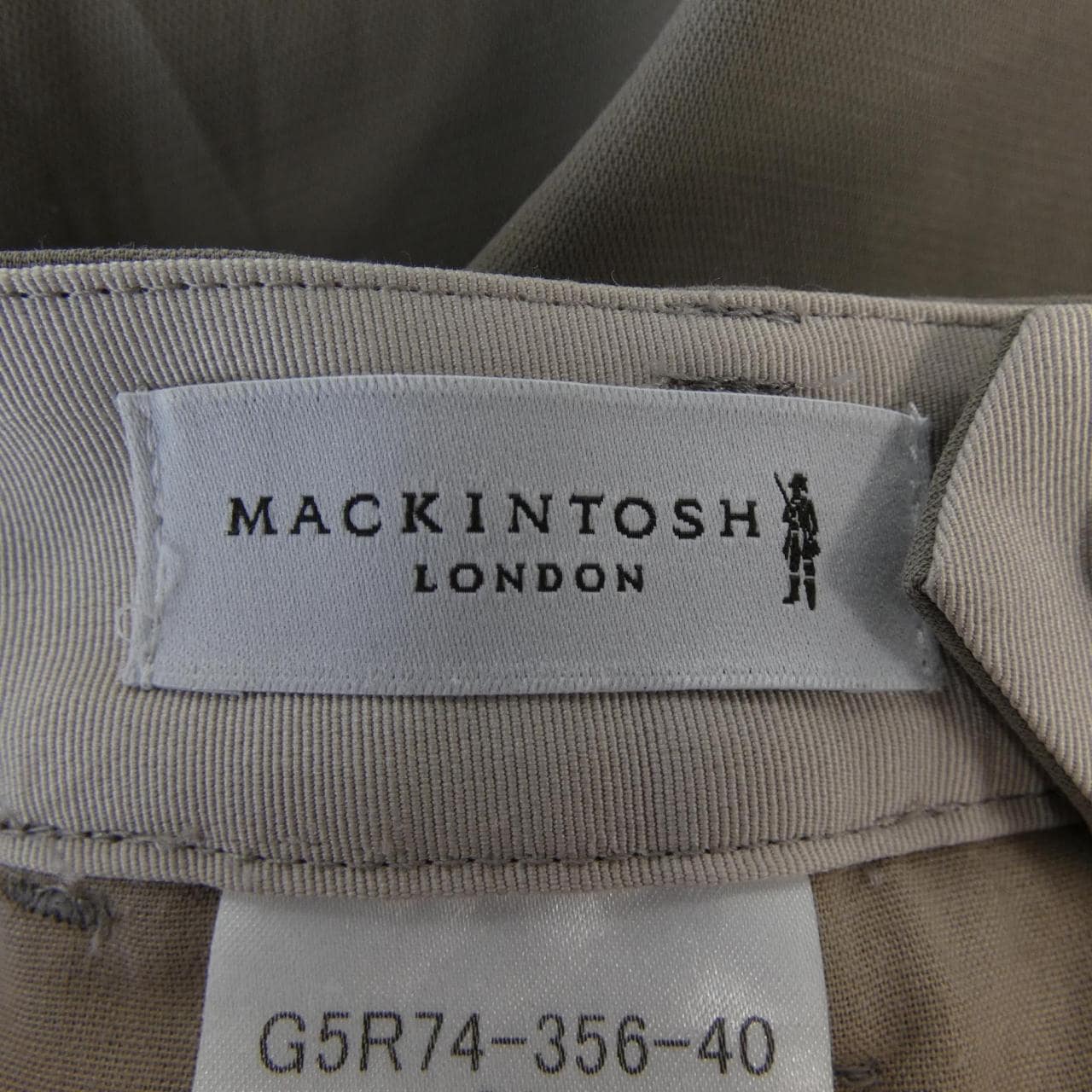 麦金塔伦敦MACKINTOSH LONDON裤子