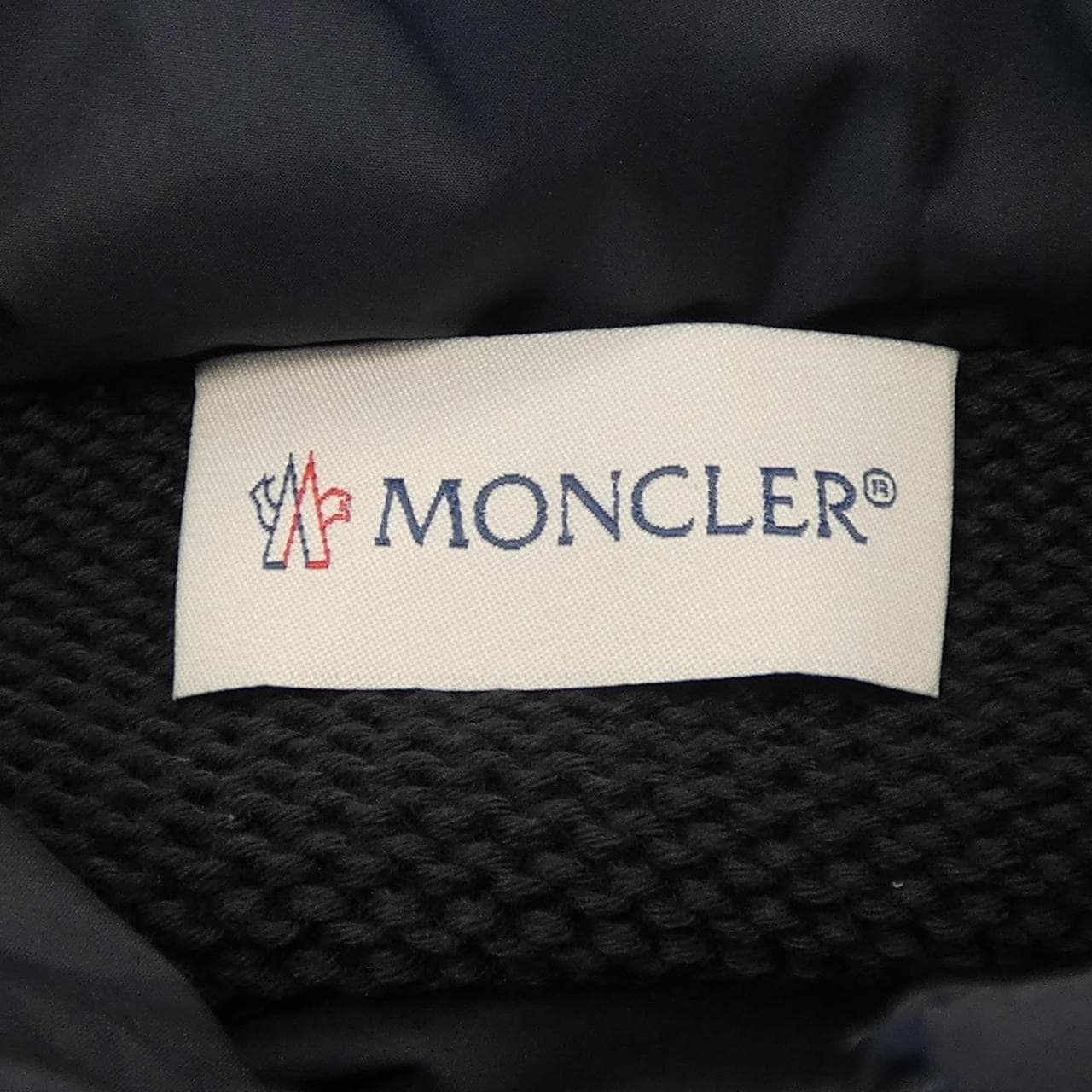 モンクレール MONCLER 20919B00001 ダウンジャケット