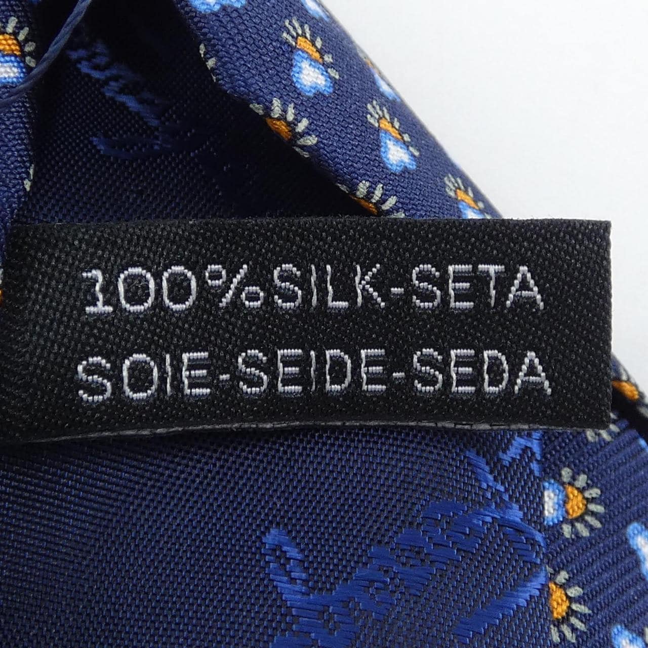 サルヴァトーレフェラガモ SALVATORE FERRAGAMO NECKTIE