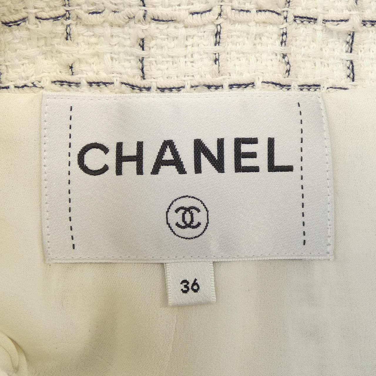 シャネル CHANEL ノーカラージャケット