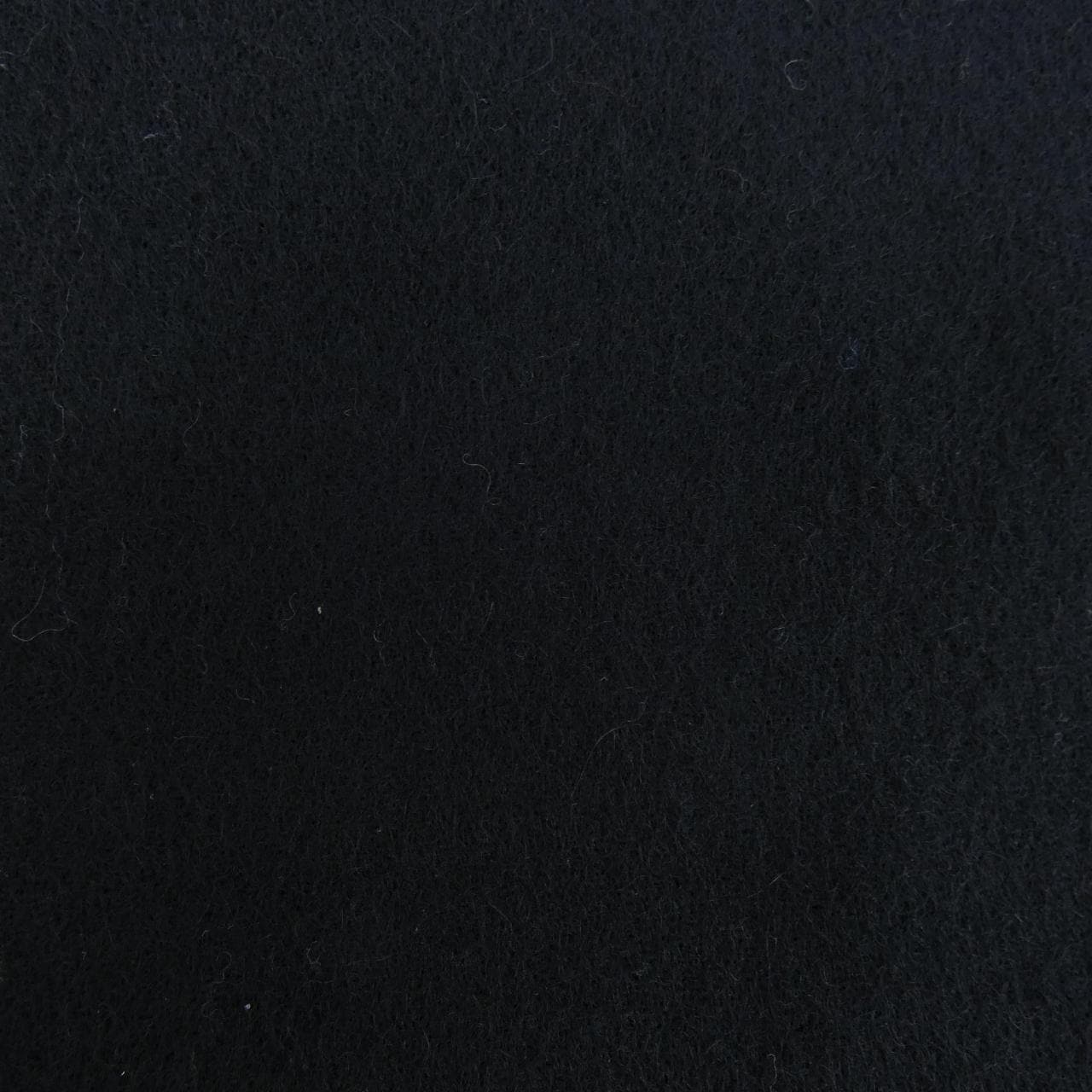 MAISON ET VOYAGE MUFFLER