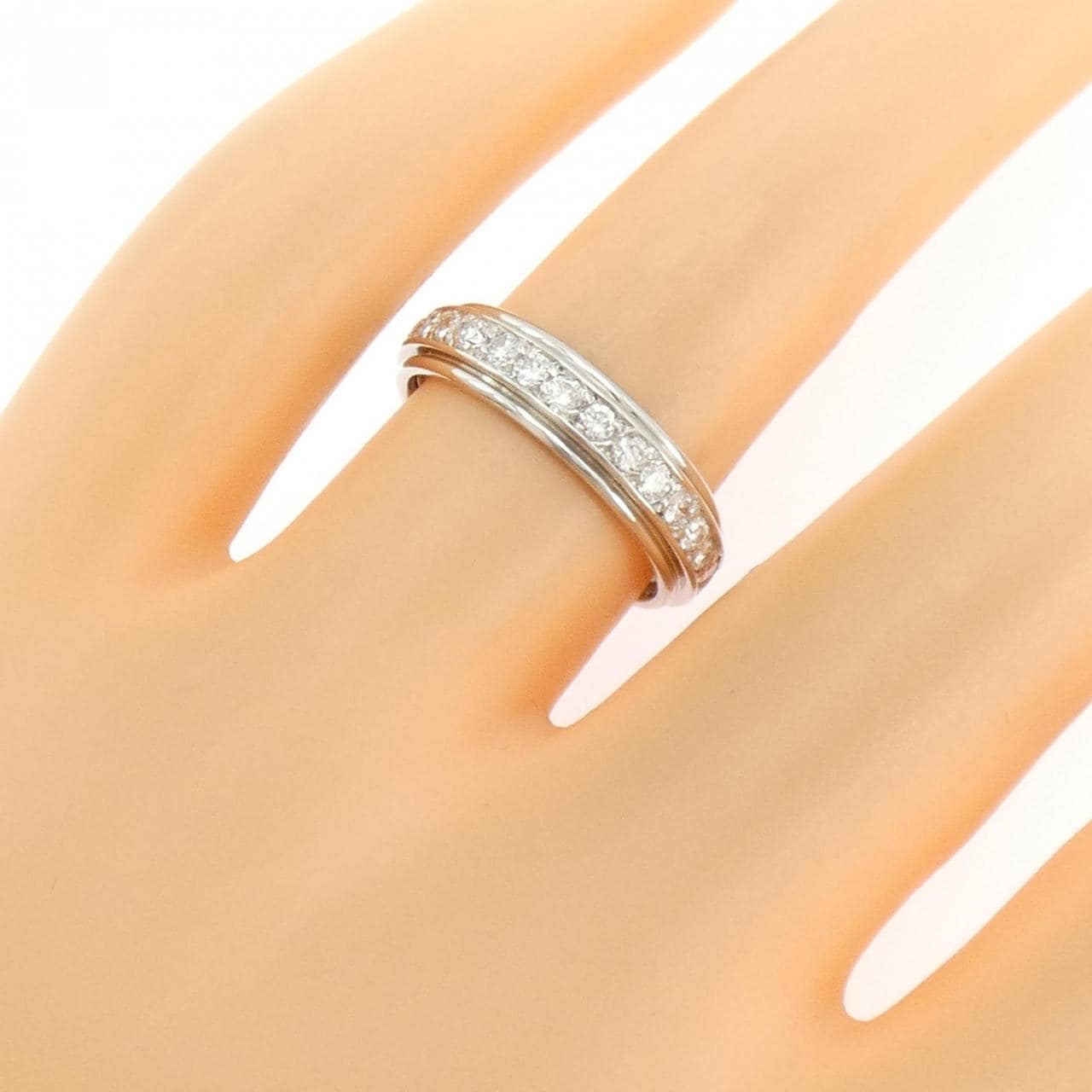 PT900 フルエタニティ ダイヤモンド リング 0.75CT