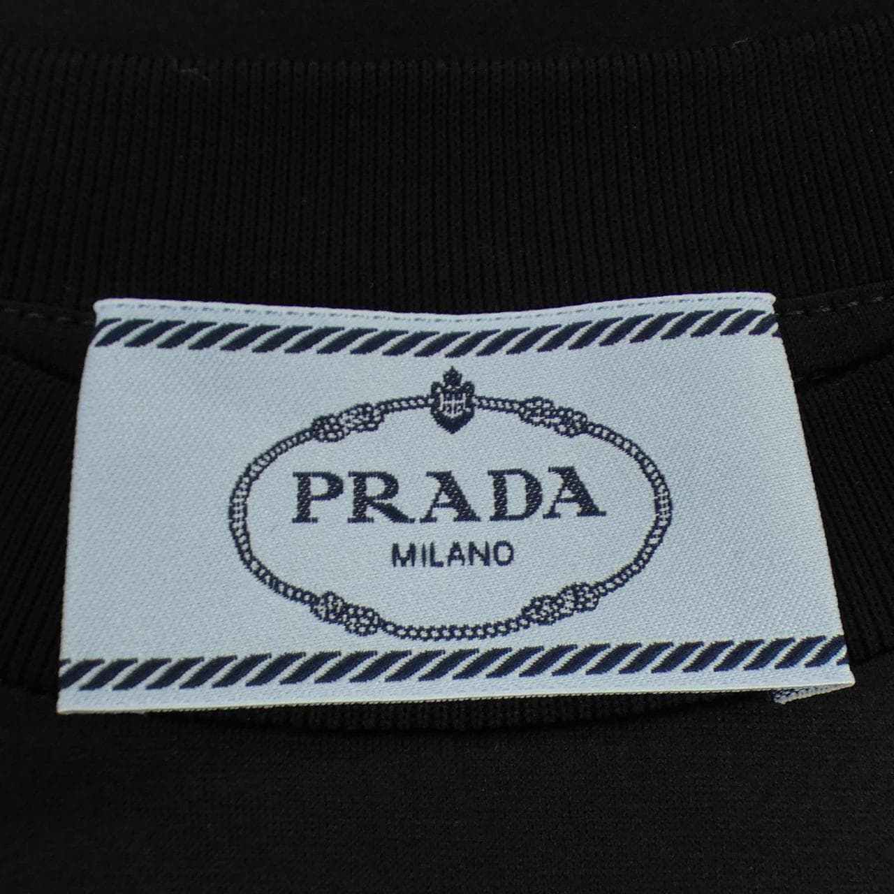 プラダ PRADA トップス