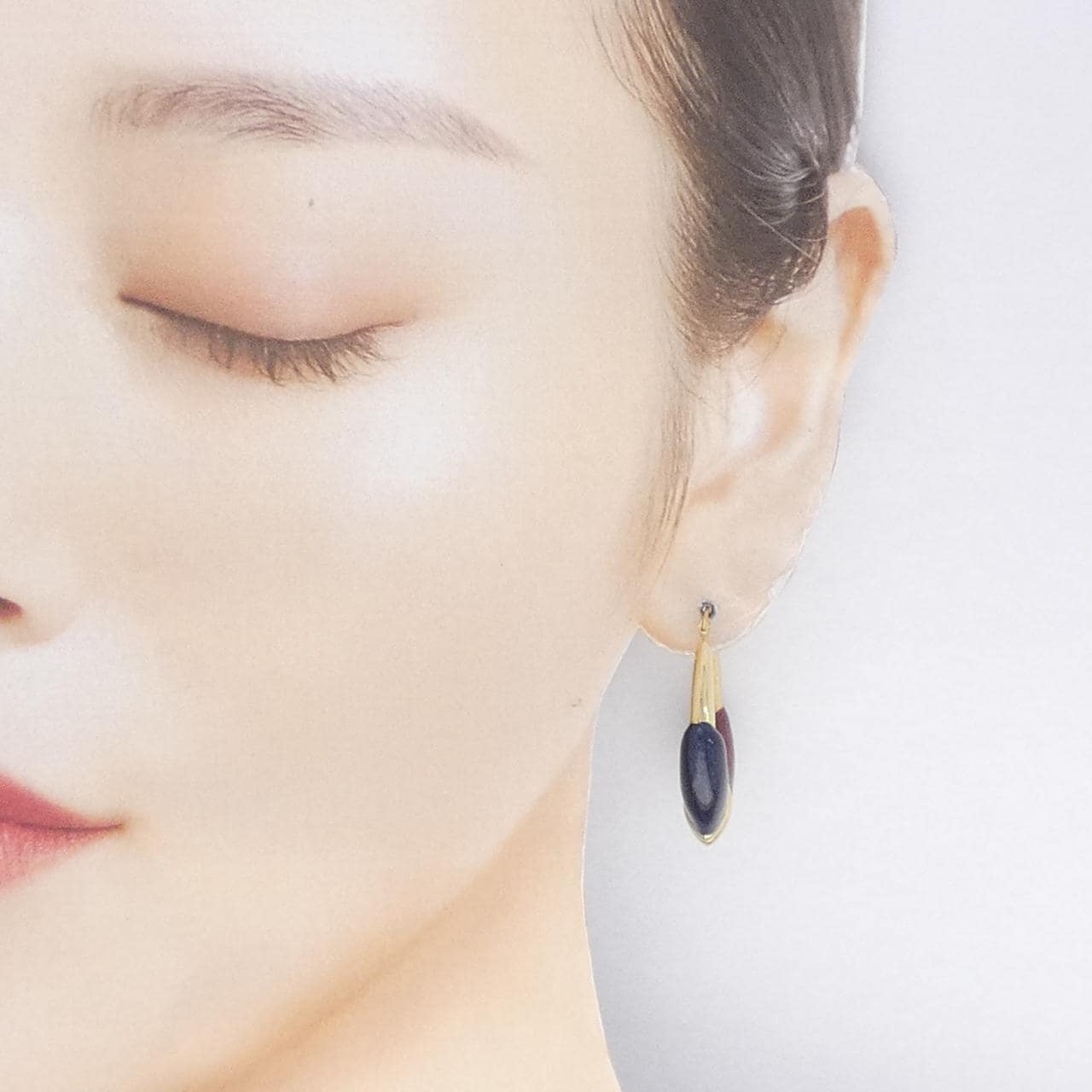 ウノアエレ 樹脂 ピアス