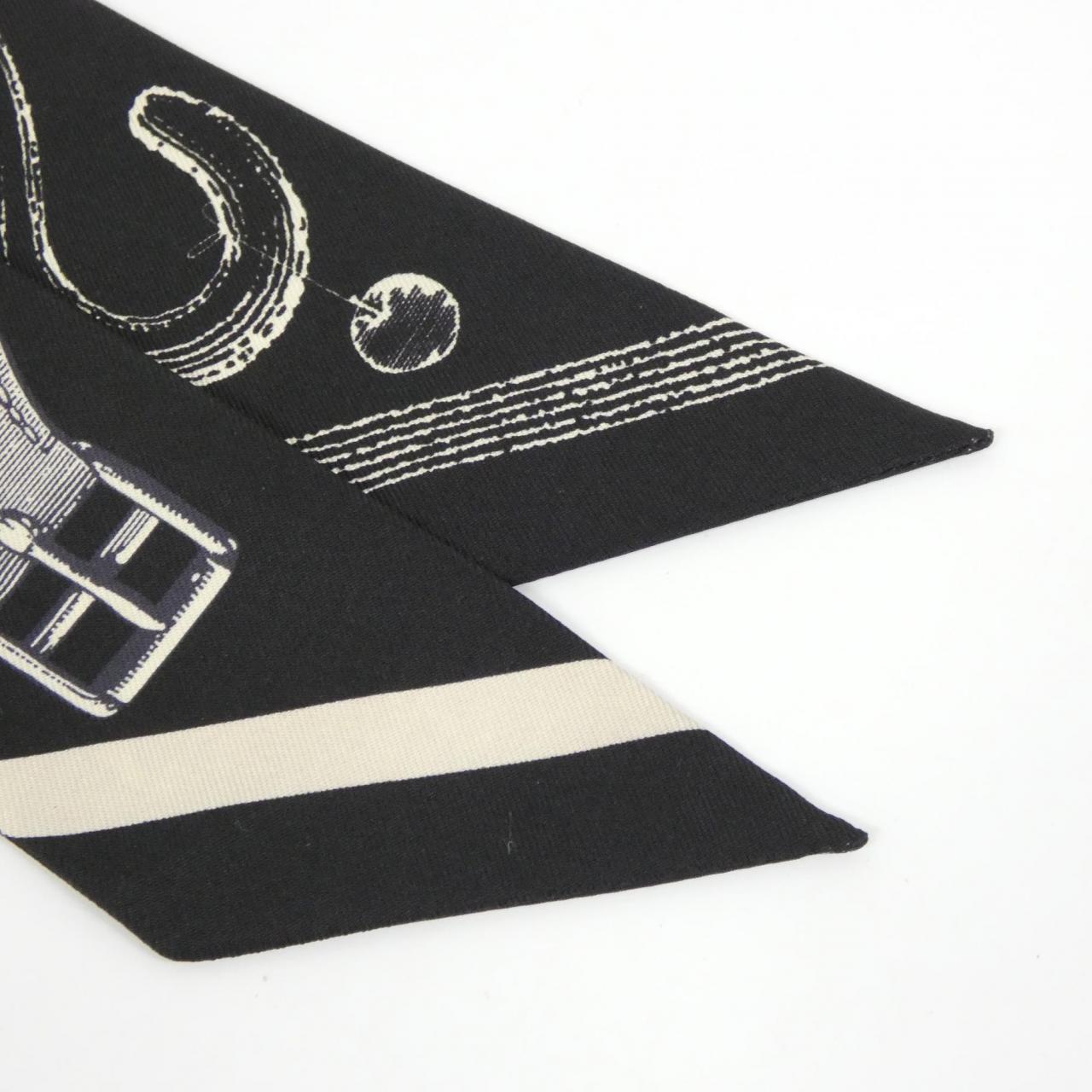 エルメス INVENTAIRE POETIQUE DE BRIDES A BLOC ツイリー 064288S スカーフ