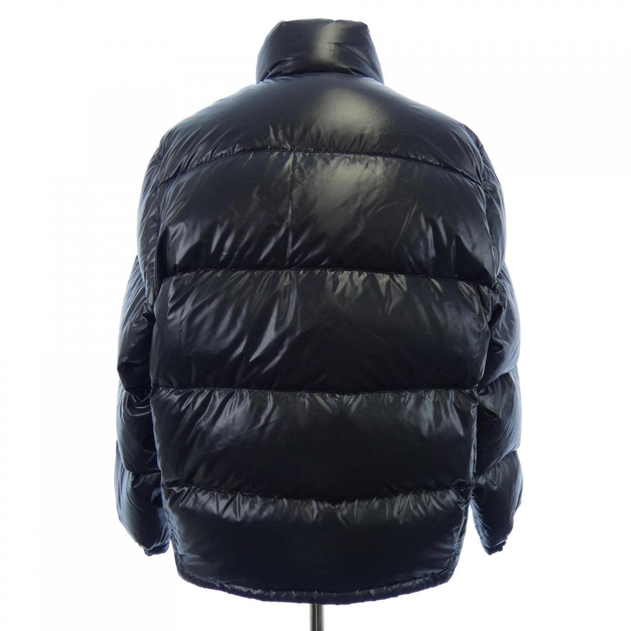 モンクレール MONCLER 41305-50 ダウンジャケット