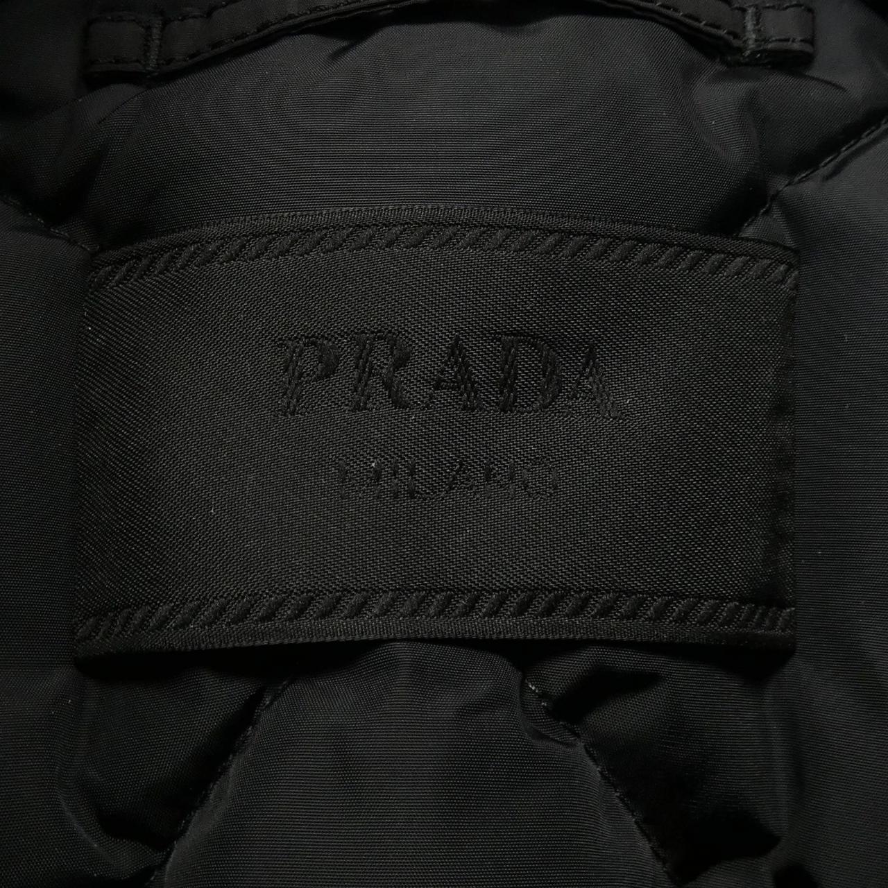 プラダ PRADA トライアングルロゴ SGC842 SOOO 16BF ダウンジャケット