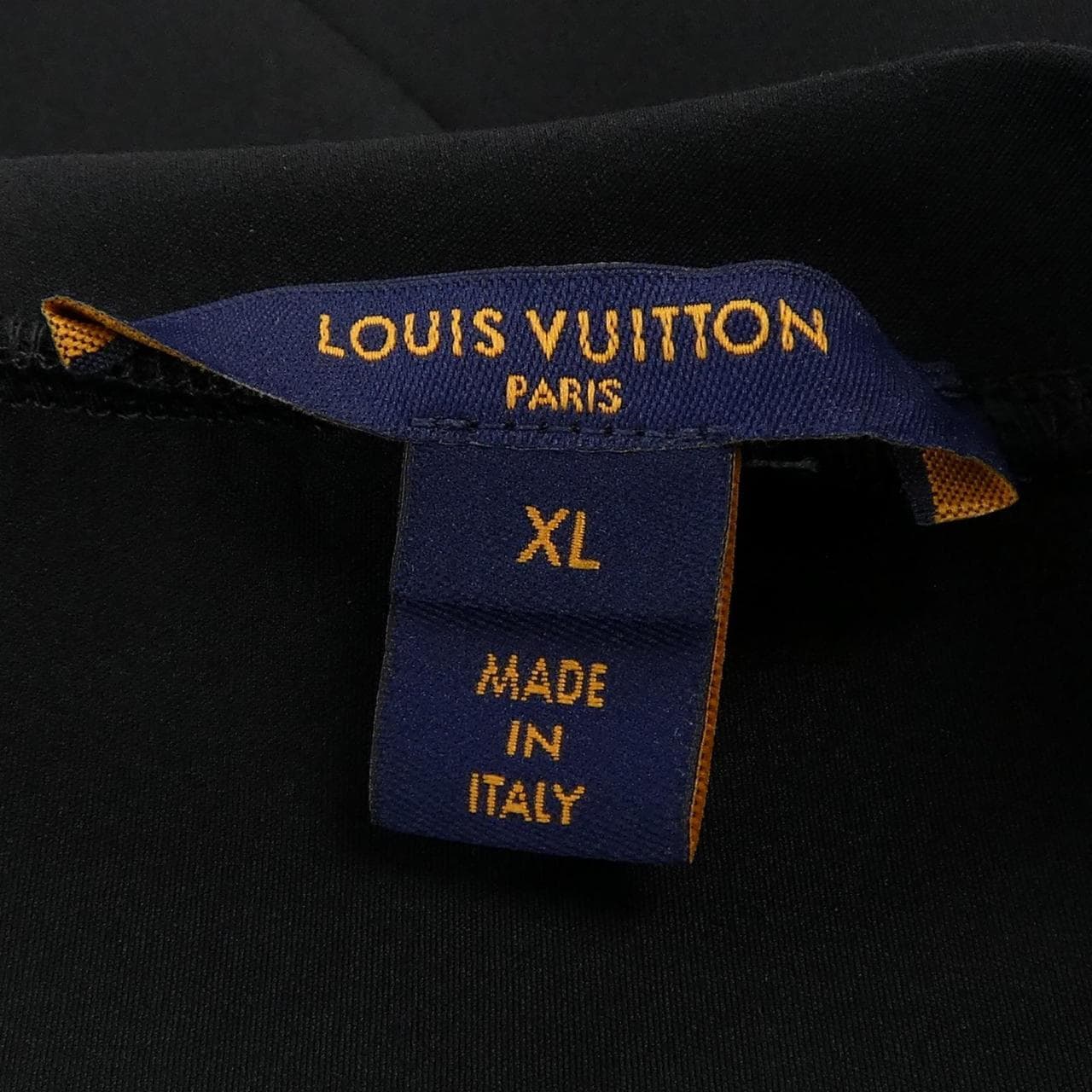 ルイヴィトン LOUIS VUITTON エンボスドモノグラムスリーブTシャツ FNTS44D97 Tシャツ