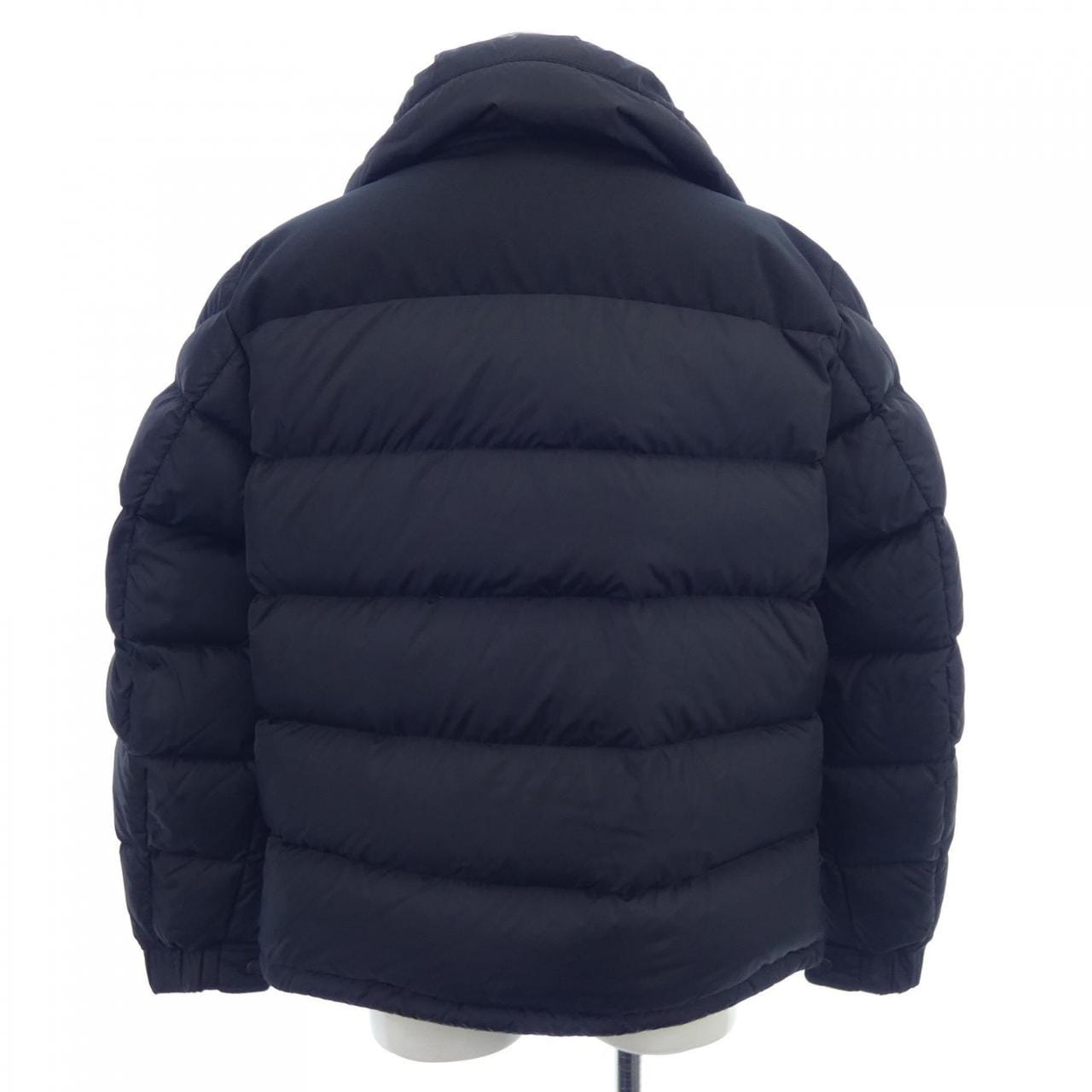 モンクレール MONCLER ダウンジャケット