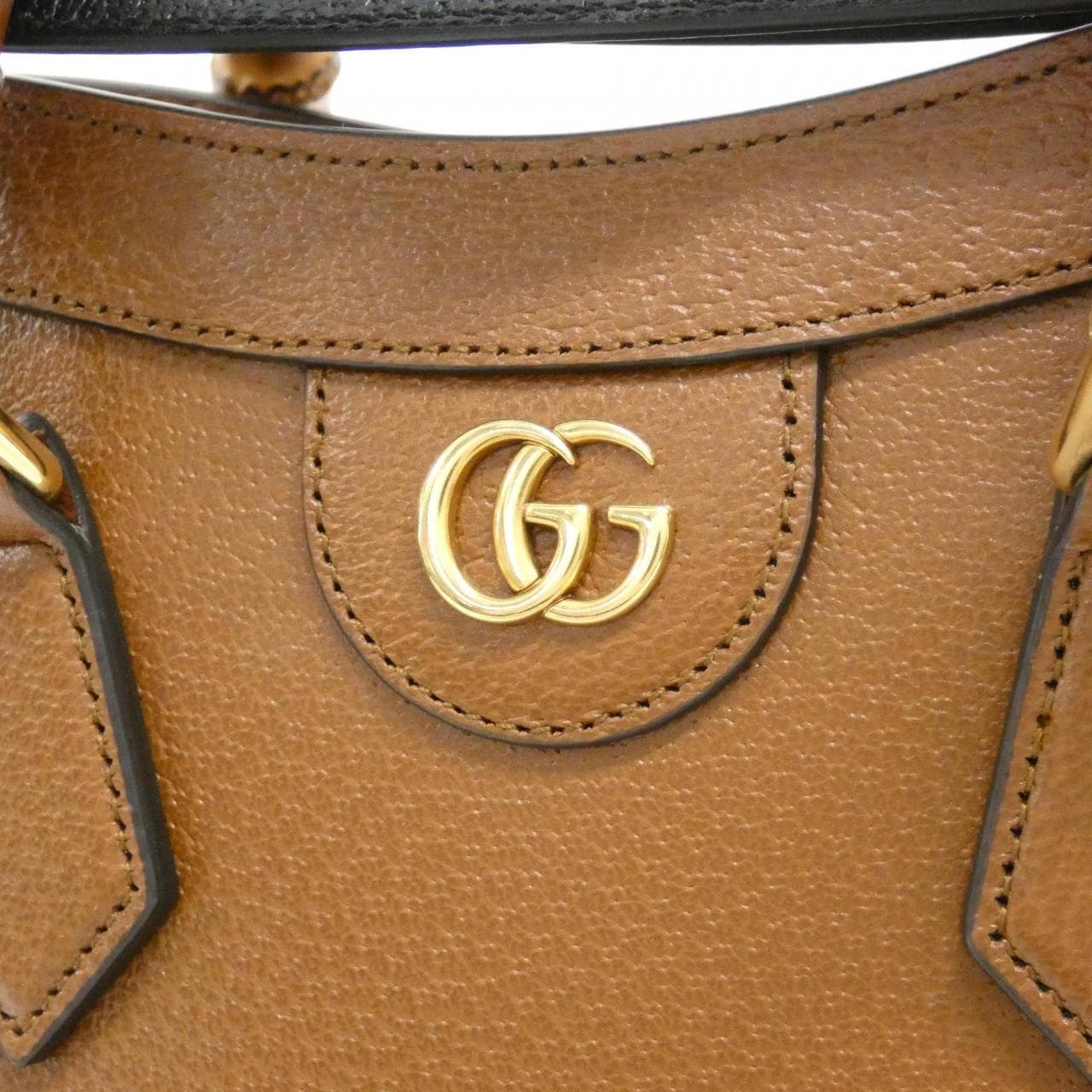 GUCCI DIANA 702721 U3ZDT包