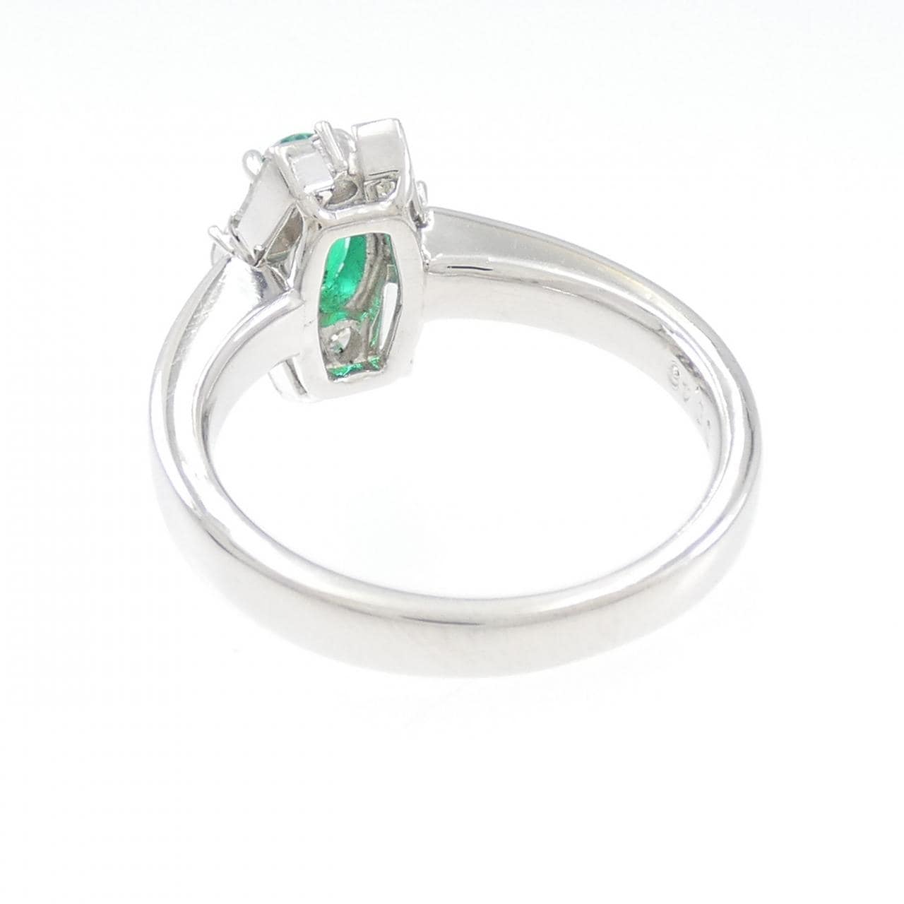PT900 エメラルド リング 0.55CT