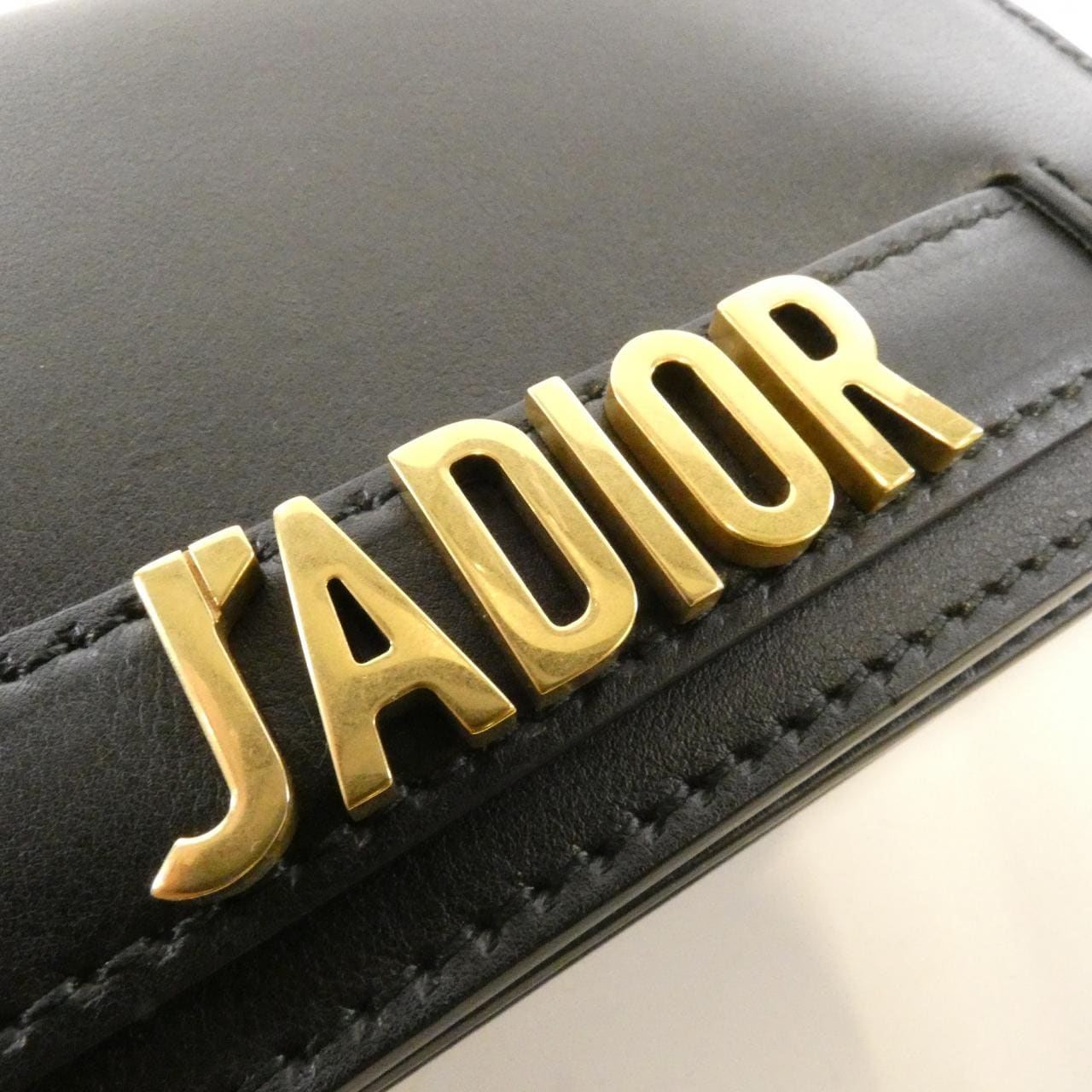クリスチャンディオール ジャディオール チェーンウォレット