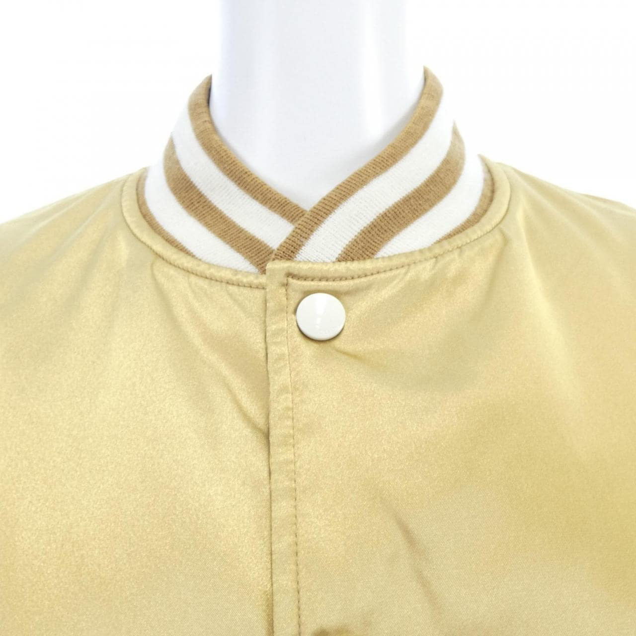 セリーヌ CELINE LUCKY LOVER 2W635497M スタジャン