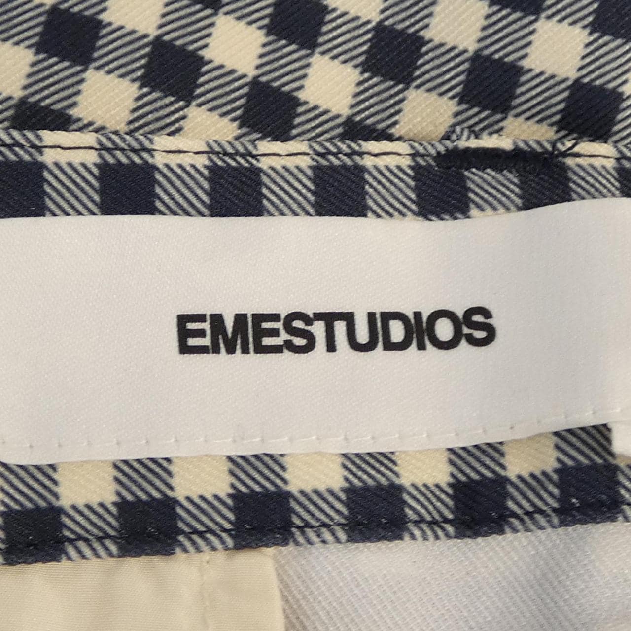 EMESTUDIOS ショートパンツ