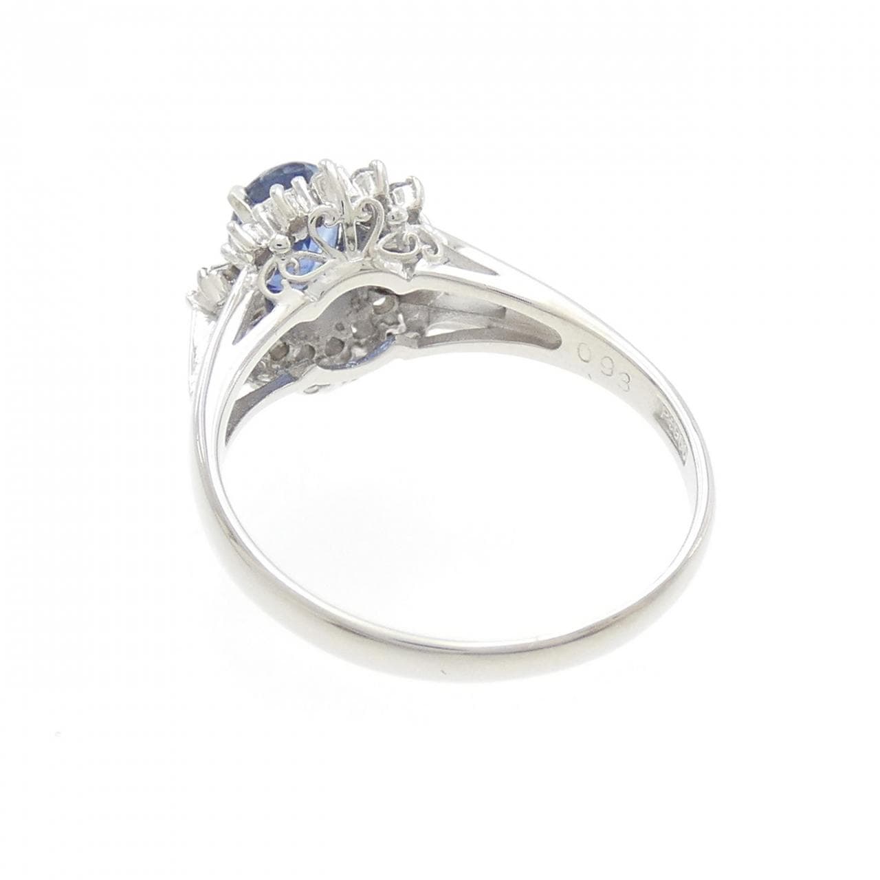 PT900 サファイヤ リング 0.93CT