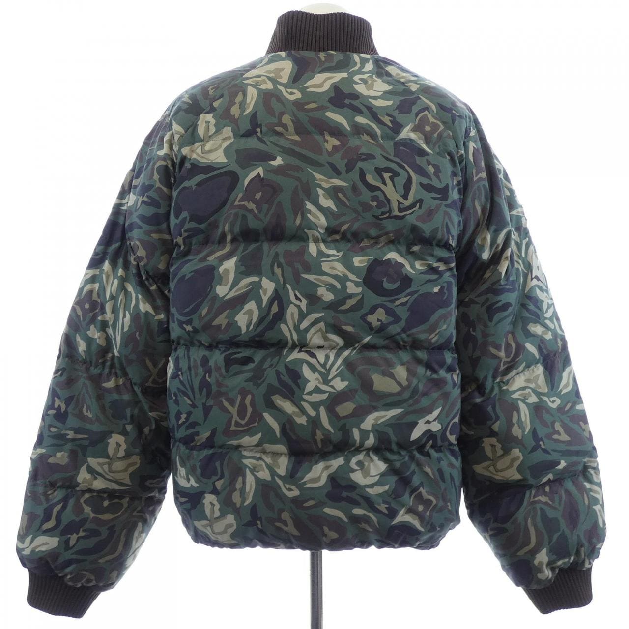 ルイヴィトン LOUIS VUITTON リバーシブル パッファージャケット HTB67EWFM ブルゾン