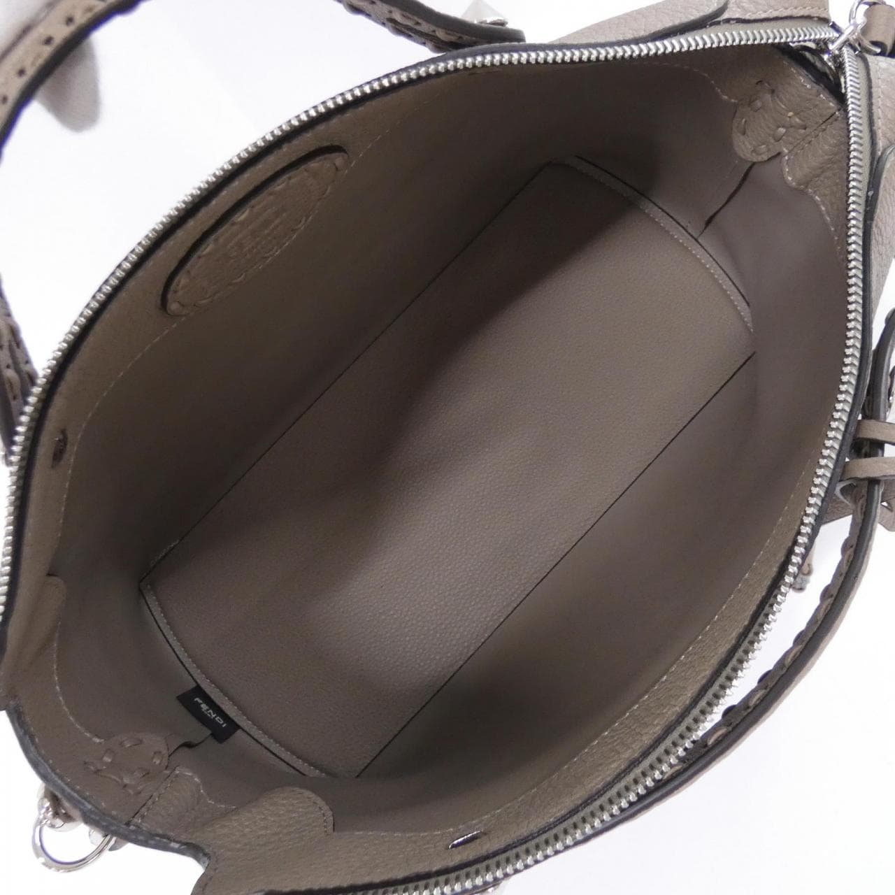 [BRAND NEW] FENDI SELLERIA By The Way Large 8BL156 ASU2 Bag