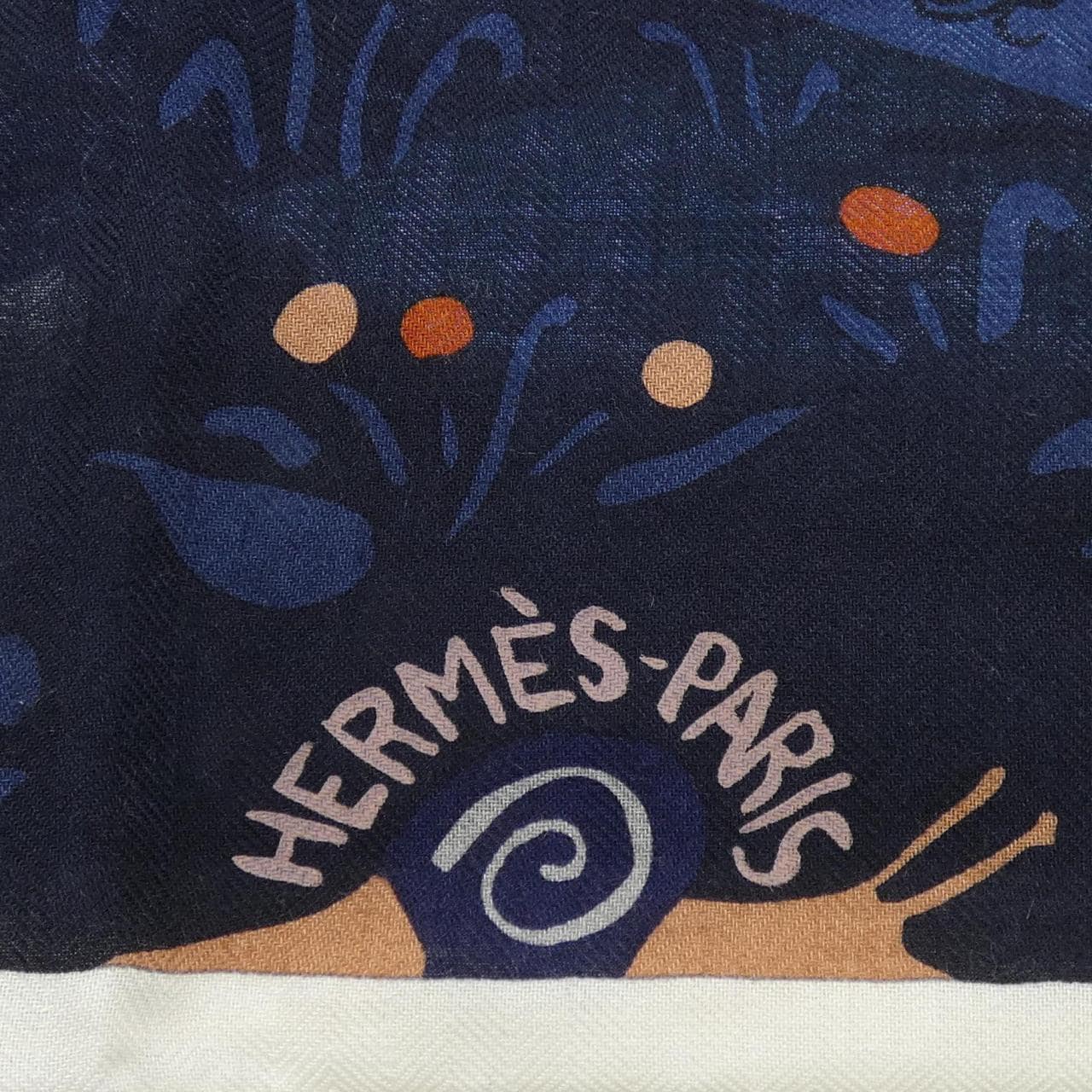 エルメス HERMES LE LIVRE D`ESOPE H244073S カレジェアン140 ショール