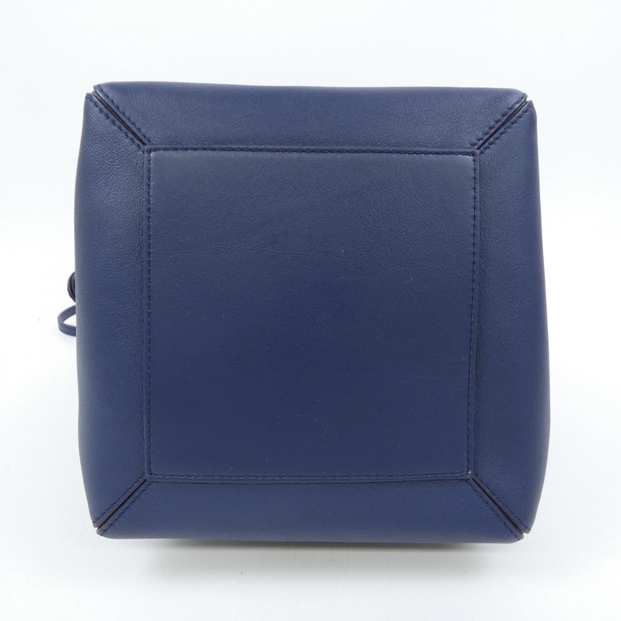 ジェイアンドエムデヴィッドソン J&M DAVIDSON BELLE M WITH STUDS BAG