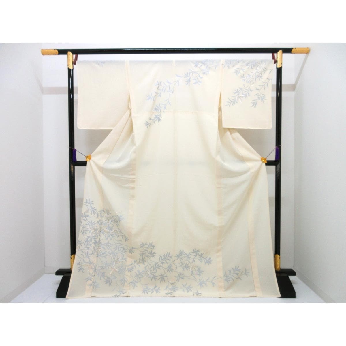 【未使用品】単衣　駒絽訪問着　銀彩友禅刺繍入り