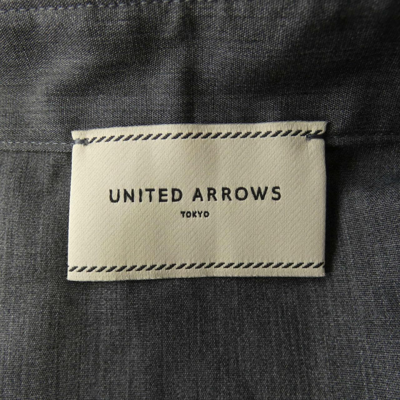 ユナイテッドアローズ UNITED ARROWS トップス
