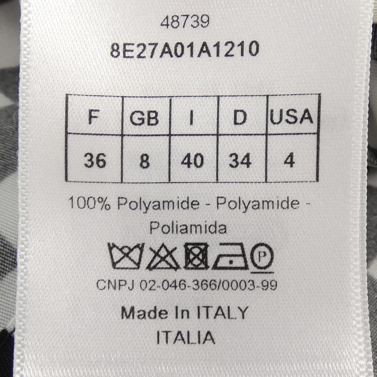 クリスチャンディオール CHRISTIAN DIOR 8E27A01A1210 コート